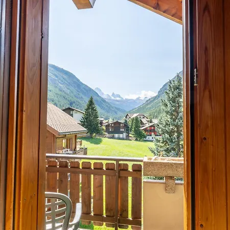St Martin Loft